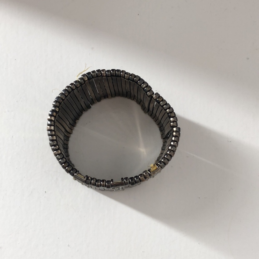 Studded bracelet - Picture 2 of 3